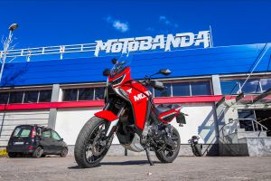Moto Morini X-Cape 1200 - Nowoczesny Adventure z charakterem i włoskimi mankamentami