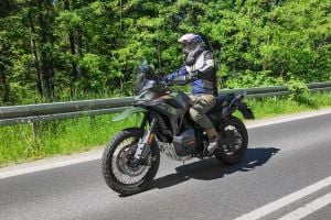 Flagowy Adventure z Chin. Dla kogo powstał CFMOTO 1000 MT-X?