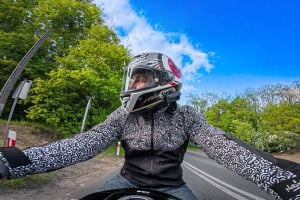 MOJE 3000 km z SHOEI X-SPR PRO - sportowy kask PREMIUM na co dzień?