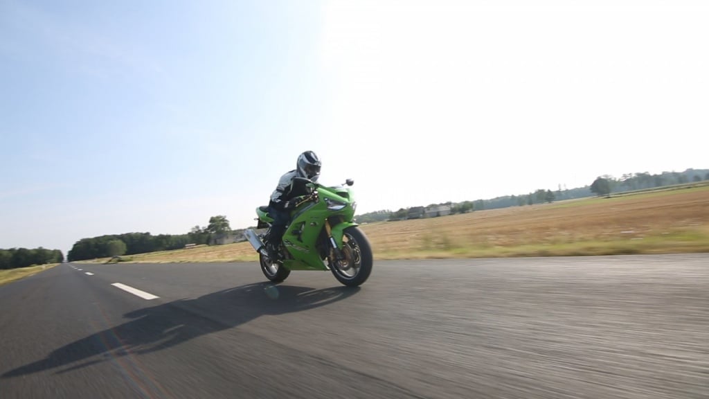 Kawasaki NINJA ZX-6R,636 cm3, 2004 god