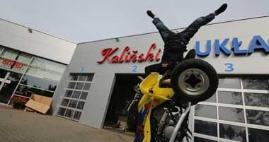 Kaliński układy wydechowe Jak powstaje tłumik do motocykla?