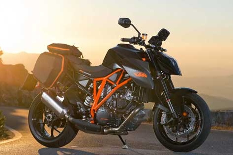 Pomarańczowi pracują nad zmodyfikowaną wersją SuperDuke aby powalczyć z BMW!