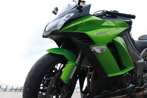 Kawasaki Z1000SX Stock Exhaust