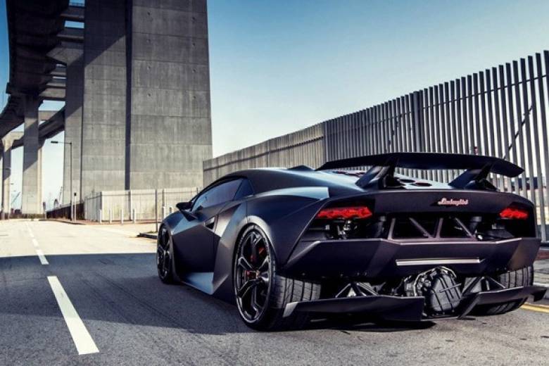 Lamborghini Sesto Elemento na sprzedaż za 3 miliony euro