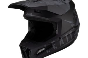 Kask na Crossa