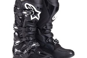 Buty Cross