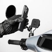 Peak Design Uchwyt Motocyklowy Do Telefonu Na Lusterko Z Ładowaniem 