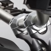 Zestaw Podwyższający Kierownicę Sw-Motech 22Mm Podwyższenie 20Mm Silver 