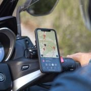 Uchwyt motocyklowy na zbiornik płynu hamulcowego SP CONNECT SPC+ 