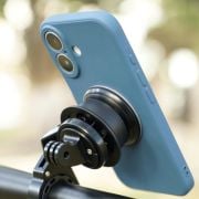 QUICK LAUNCH Outplorer - naklejka uniwersalna na telefon 