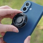 QUICK LAUNCH Outplorer - naklejka uniwersalna na telefon 