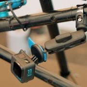 Podstawa na klatkę bezpieczeństwa i rury większej średnicy Quad Lock® 