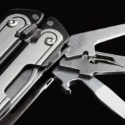 Multitool Leatherman ARC Czarna powłoka DLC i stal nierdzewna