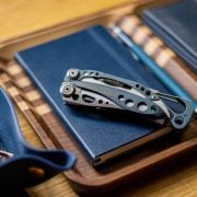 Multitool Leatherman Skeletool Stal nierdzewna